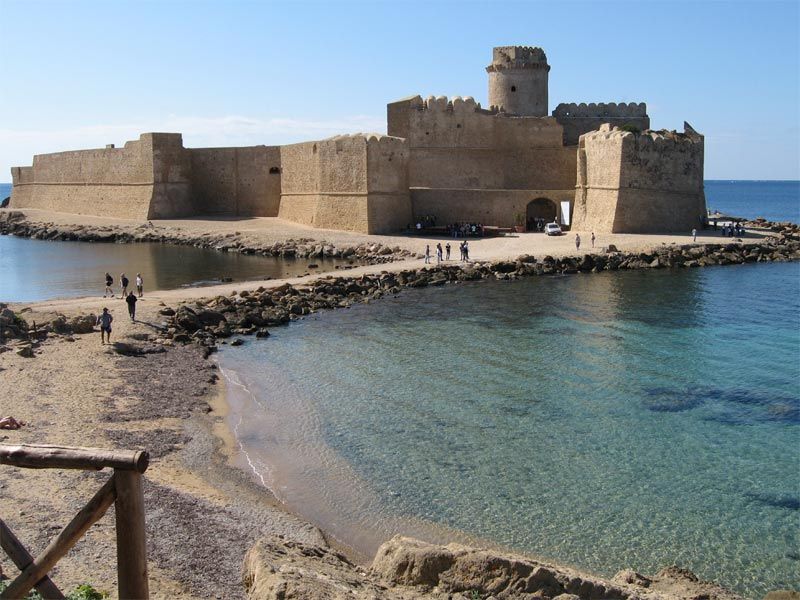 “Calabria, un pezzo di paradiso sulla terra”  (C1-C2)
